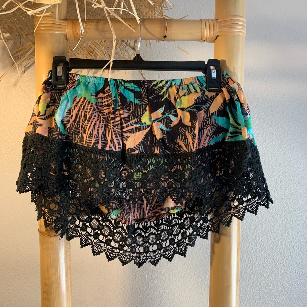 Summer Tropical Rip curl tube crop top size medium